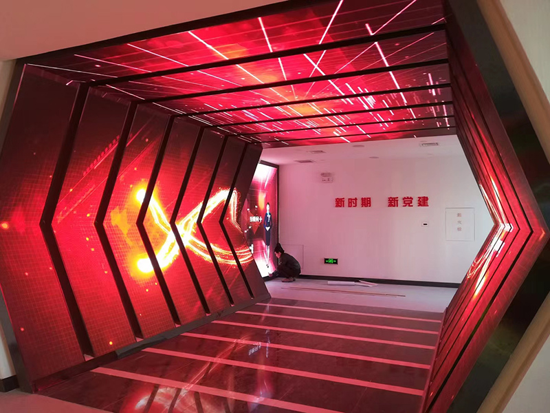 想給店鋪裝個(gè)LED顯示屏，該怎么選分辨率？是不是分辨率越高畫質(zhì)就一定越好？